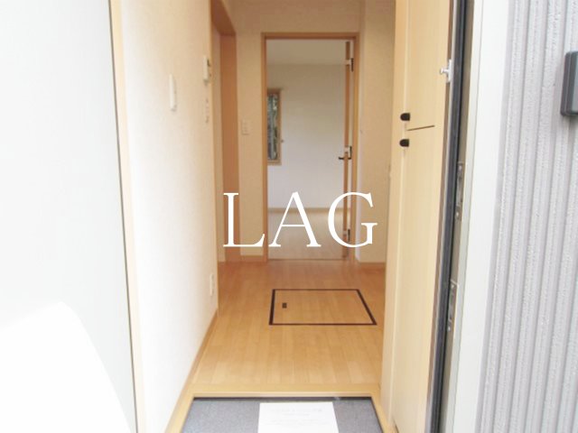 玄関　玄関です。