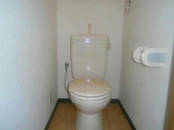 トイレ　シンプルで使いやすいトイレです