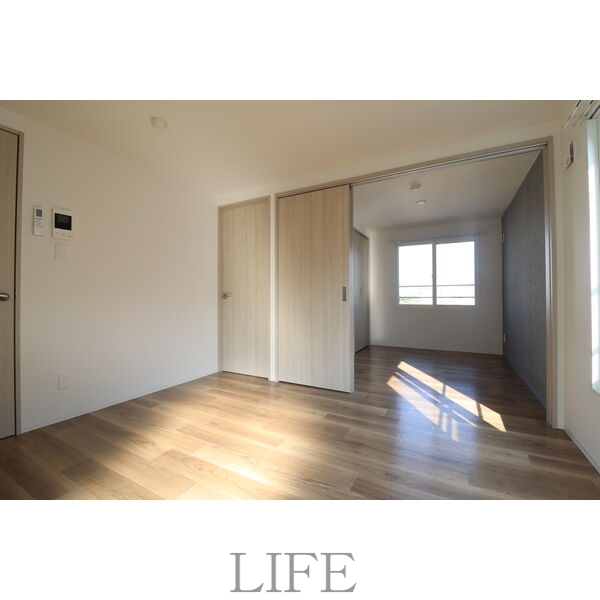 Novello NANGOの居間写真
