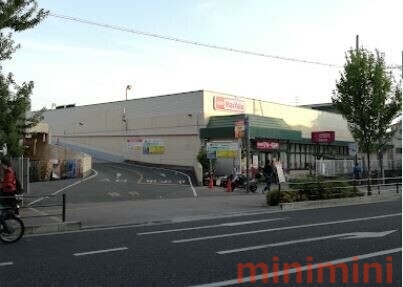 スーパー　Maxvalu千里山店（スーパー）まで1378m
