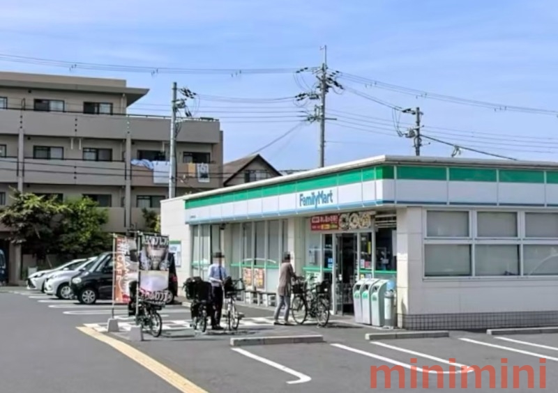 コンビニ　ファミリーマート佐井寺南が丘店（コンビニ）まで609m