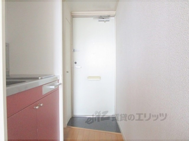 レオパレスLineの玄関写真
