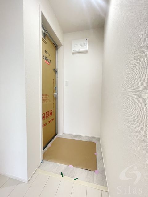 フジパレス浜寺石津西の玄関写真