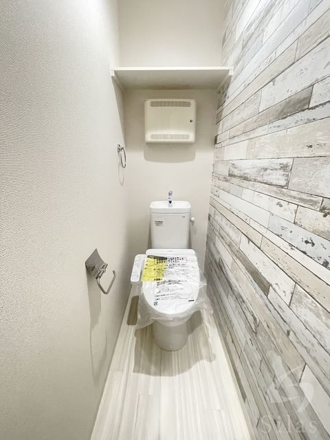 フジパレス浜寺石津西のトイレ写真