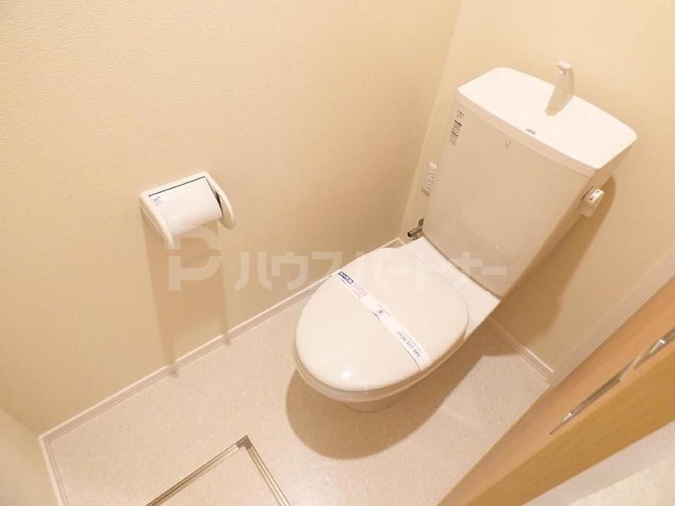 メゾン加賀のトイレ写真