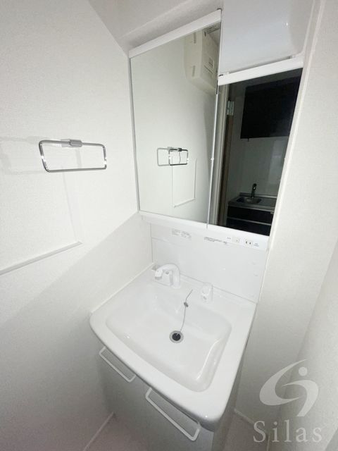 洗面設備　同仕様