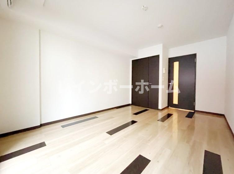 居室・リビング　※別部屋参照写真となります。