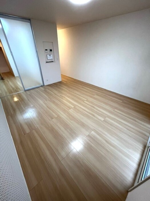 ＪＲ高崎線 籠原駅 徒歩4分 3階建 築9年の居間写真