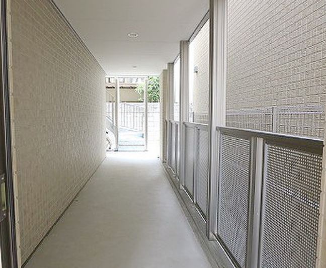 東急池上線 池上駅 徒歩4分 3階建 築14年の外観写真