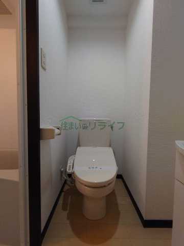 ジェラトーニ浦安のトイレ写真