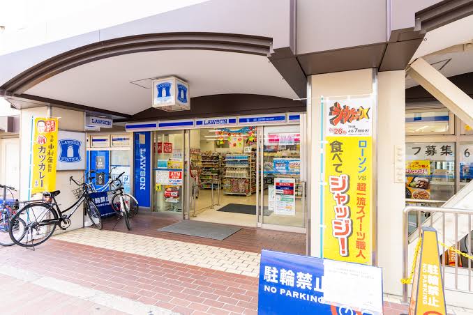 コンビニ　ローソン阪急上新庄駅前店（コンビニ）まで76m