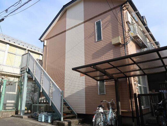 ハイツ西狛の外観写真