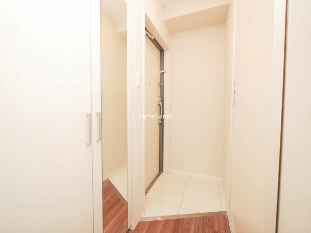 リエット元町の玄関写真