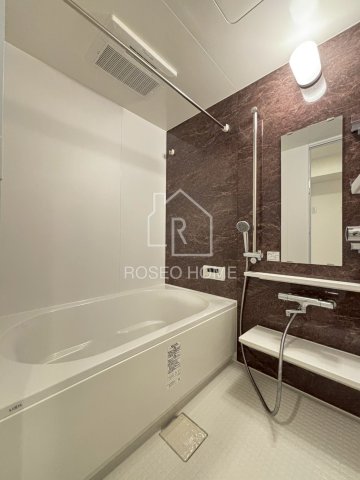 バス・シャワールーム　同マンション別部屋：参考写真
