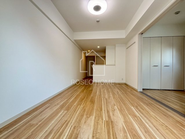 居室・リビング　同マンション別部屋：参考写真