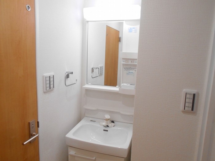 洗面設備　同物件別部屋参考写真です