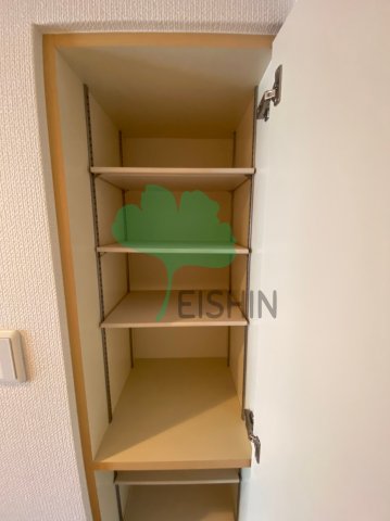 玄関　下駄箱もしっかりついてます！