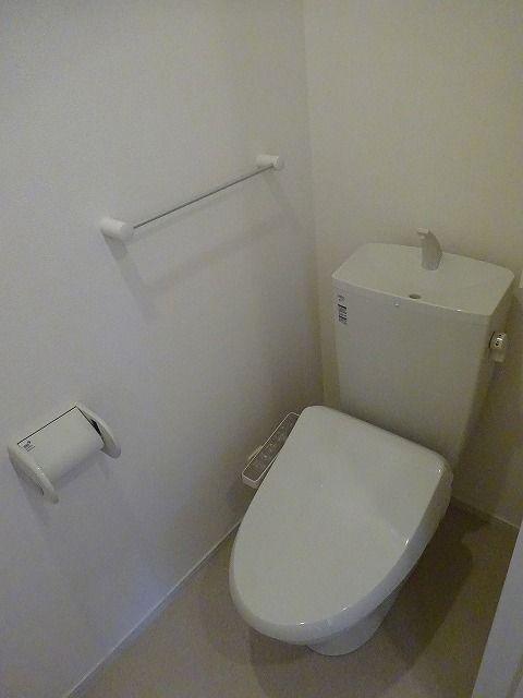 カーサ八万 Iのトイレ写真