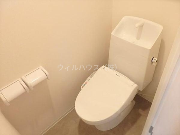 トイレ　ウォシュレット！