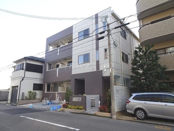 建物外観　オシャレな外観！
