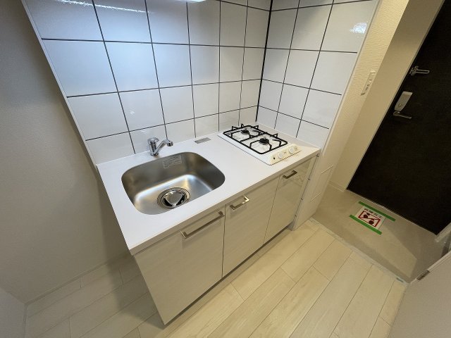 キッチン　モデル写真