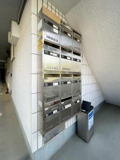西武池袋線 富士見台駅 徒歩3分 2階建 築38年の外観写真