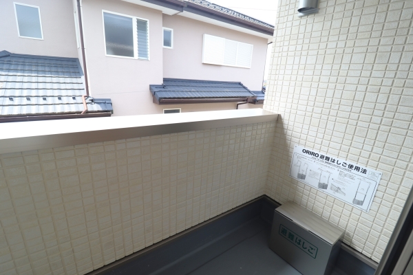 バルコニー　※同物件別号室写真となります。