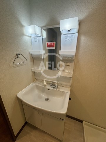 洗面設備　ファミリーコート大今里　独立洗面台