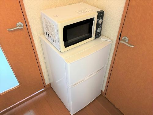 キッチン　２ドア冷蔵庫・レンジ