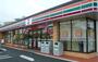 コンビニ　セブンイレブン墨田八広5丁目店（コンビニ）まで379m