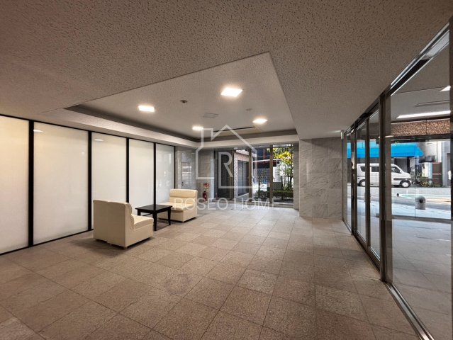 ＪＲ東西線 新福島駅 徒歩4分 10階建 築17年の外観写真