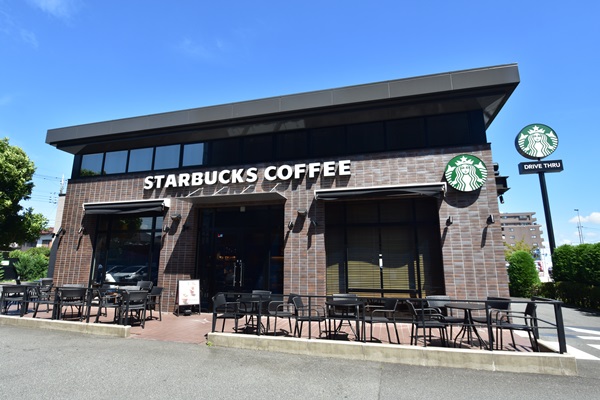 その他　スターバックス（その他）まで377m