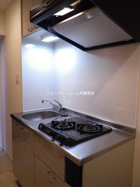 キッチン　★《見学予約受付中》亀戸駅徒歩３分の好立地・駅チカ★