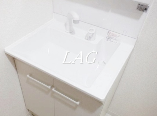 洗面設備　洗面台です。