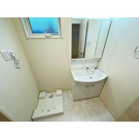 リーブルファイン日比津町3号棟の内装写真