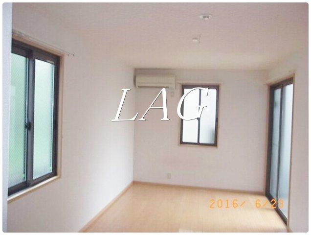 居室・リビング　洋室のお部屋です。