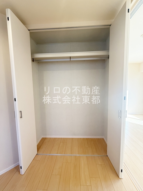 収納　パイプハンガー付き☆畳まず衣類を掛けることができます♪