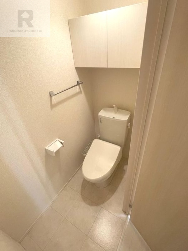 京阪交野線 交野市駅 徒歩5分 2階建 築10年のトイレ写真