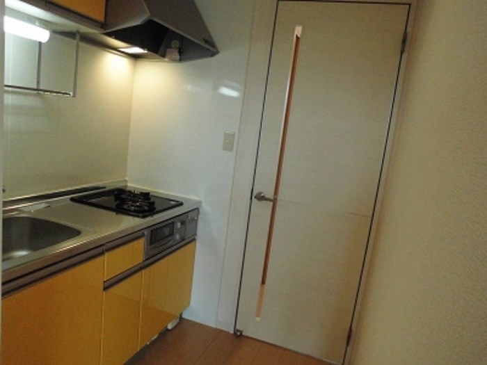キッチン　※同物件別部屋写真の為、現況優先