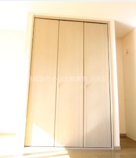 収納　※居住中のため同物件別室の写真となります。