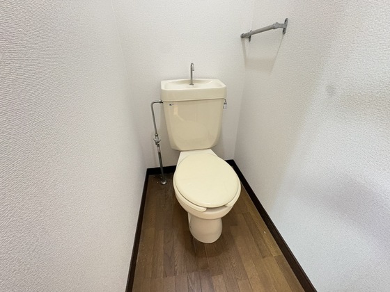 メゾンデエスポワールAのトイレ写真