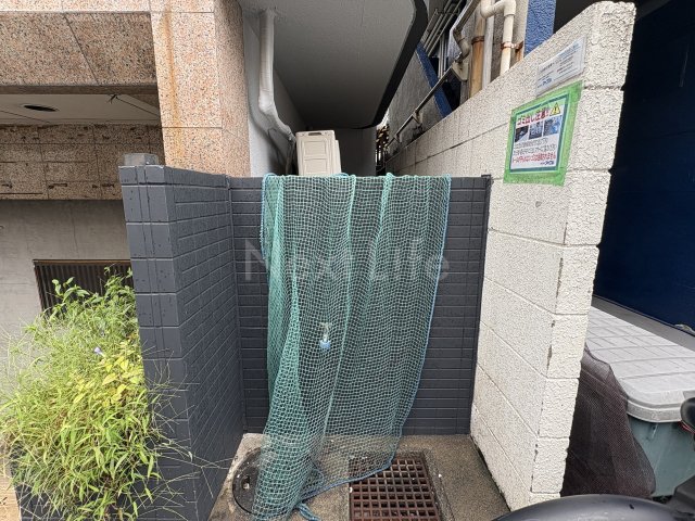 クロノス国立の外観写真