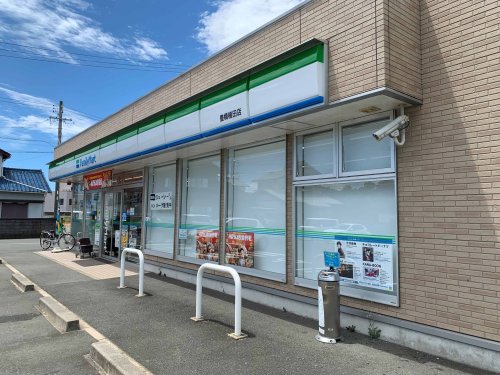 コンビニ　ファミリーマート 豊橋植田店（コンビニ）まで1344m