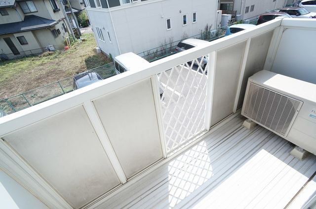 バルコニー　図面と現状に相違がある場合には現状を優先