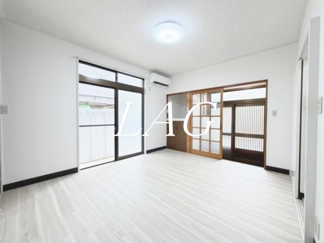 居室・リビング　洋室のお部屋です。
