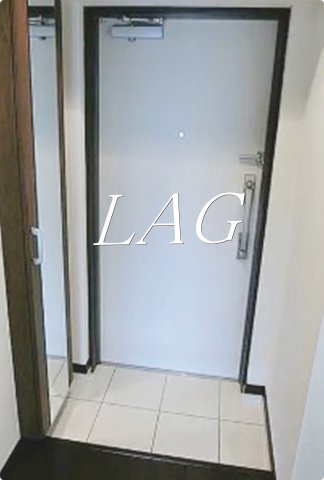 玄関　玄関です。
