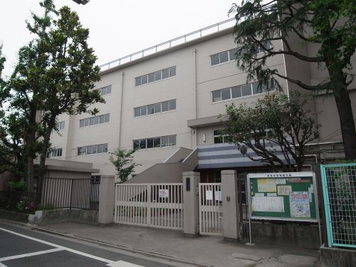 中学校　杉並区立西宮中学校（中学校）まで511m