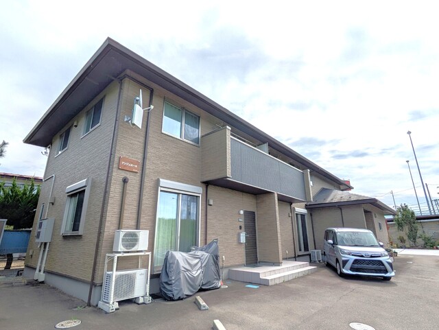 建物外観　２０２６年９月撮影