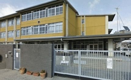 小学校　京都市立桂徳小学校（小学校）まで350m