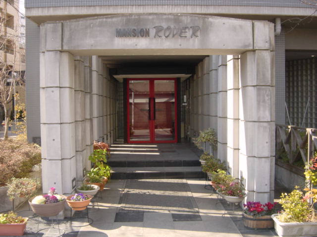 エントランス　オートロック付エントランス